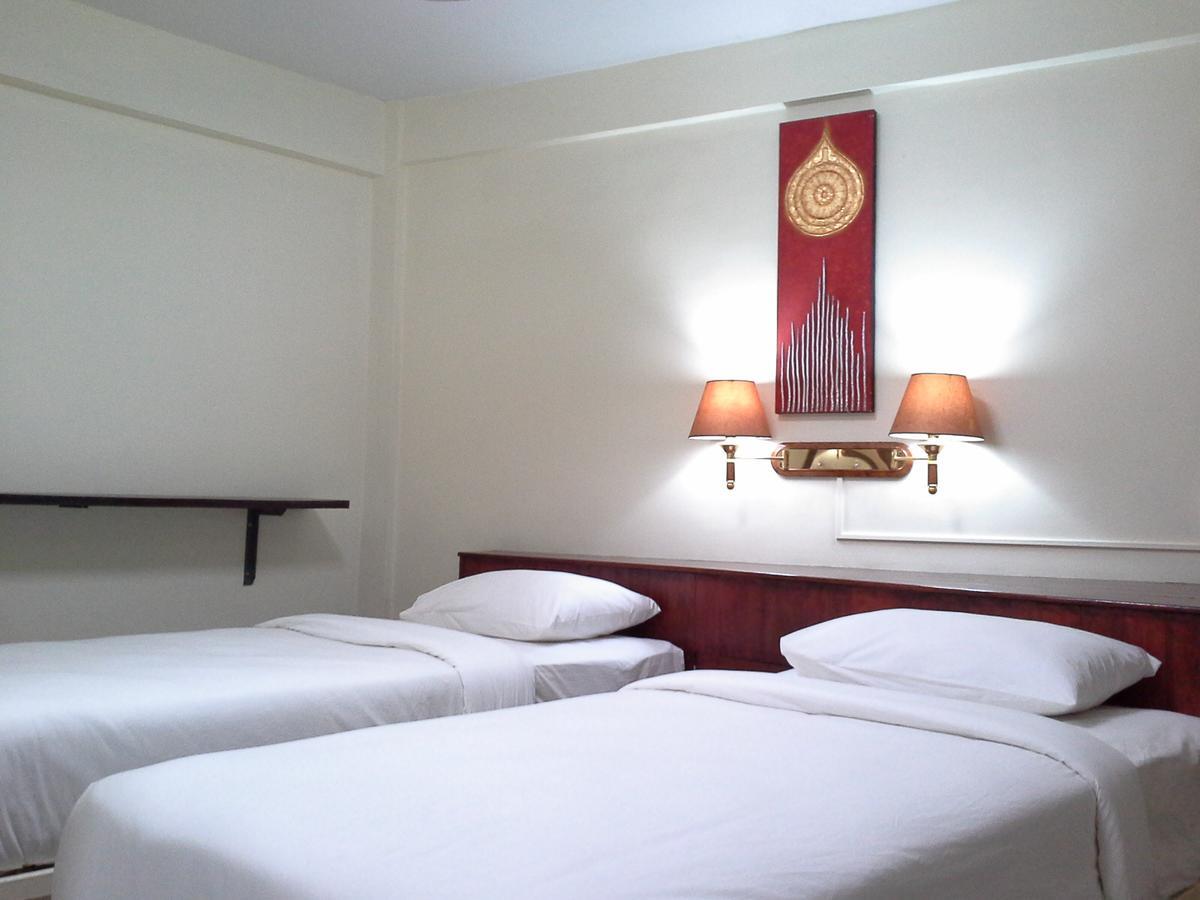 Bc Guesthouse Banglamphu Bangkok Luaran gambar