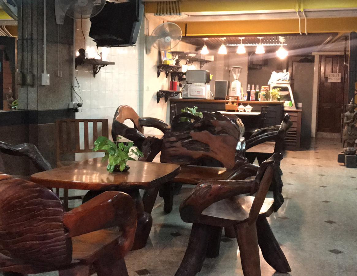 Bc Guesthouse Banglamphu Bangkok Luaran gambar